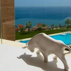 apartment-by-the-sea-calaceite.1costadelsol.com/